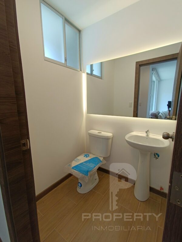 Casas Crédito VIP Conocoto 3 dormitorios 2 parqueaderos con Piscina y transporte público a la puerta - Image 6