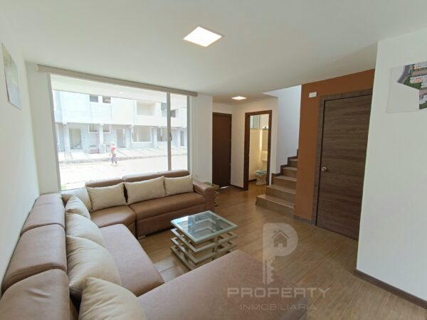 Casas Crédito VIP Conocoto 3 dormitorios 2 parqueaderos con Piscina y transporte público a la puerta - Image 5
