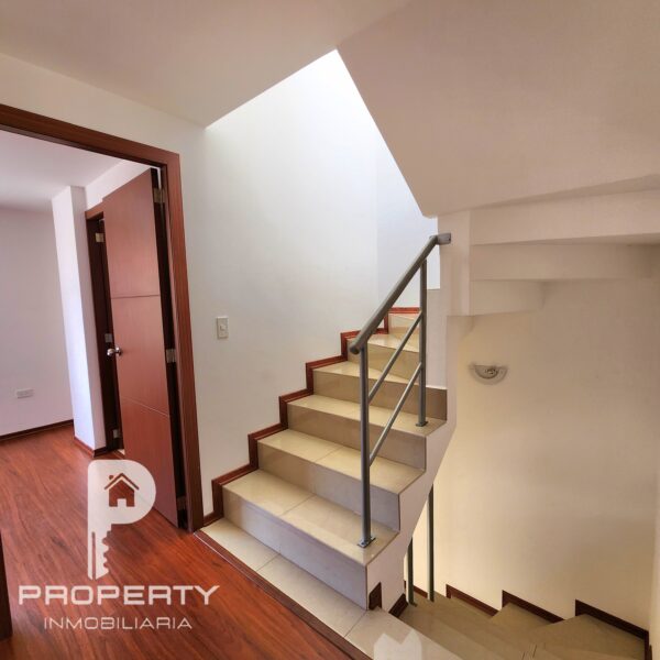 Casas CRÉDITO VIP a 5 minutos de El Triángulo 3 dormitorios Terraza Parqueadero Valle de los Chillos - Image 10