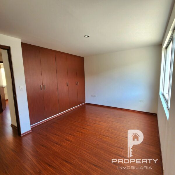 Casas CRÉDITO VIP a 5 minutos de El Triángulo 3 dormitorios Terraza Parqueadero Valle de los Chillos - Image 11