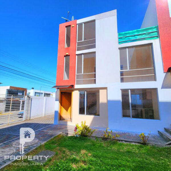 OPORTUNIDAD Casa en venta 3 dormitorios Cashapamba Valle de los Chillos - Image 3