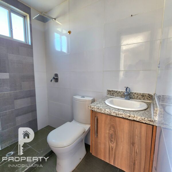 OPORTUNIDAD Casa en venta 3 dormitorios Cashapamba Valle de los Chillos - Image 9