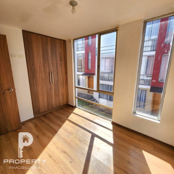OPORTUNIDAD Casa en venta 3 dormitorios Cashapamba Valle de los Chillos - Image 11