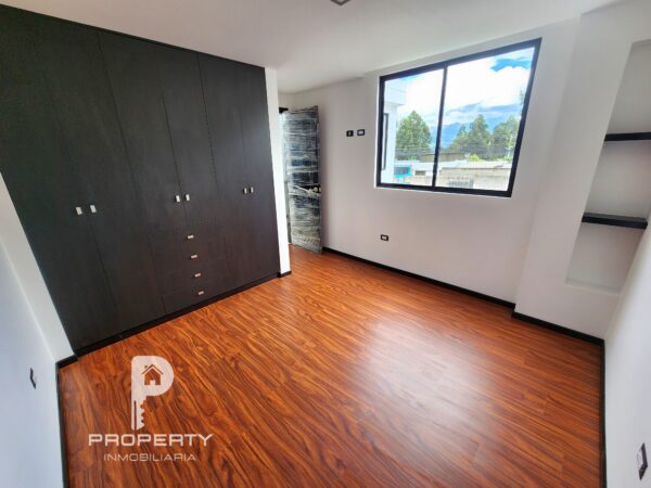 Casa CRÉDITO VIP INDEPENDIENTE 3 dormitorios Parqueadero Por estrenar Inchalillo Valle los Chillos - Image 17