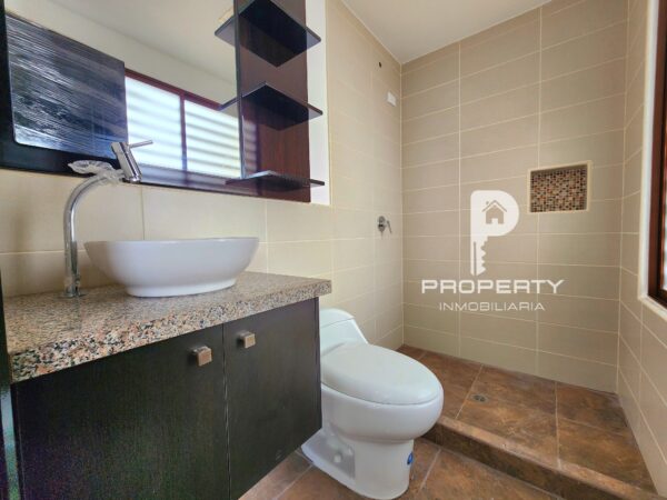 Casa CRÉDITO VIP INDEPENDIENTE 3 dormitorios Parqueadero Por estrenar Inchalillo Valle los Chillos - Image 13