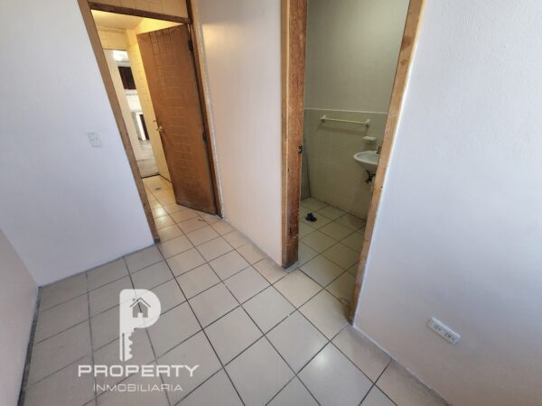 Departamento 4 DORMITORIOS 180 m² construcción en Cotocollao Norte de Quito con Parqueadero y Bodega - Image 9