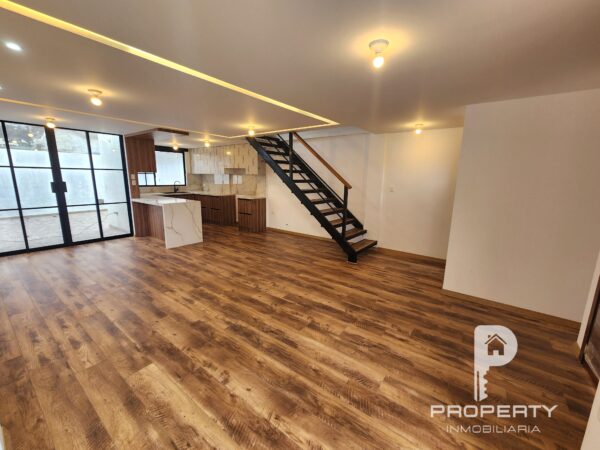 NO CONJUNTO Casas POR ESTRENAR 3 o 4 dormitorios 3 parqueaderos Patio Ático Mirasierra Valle Chillos - Image 2