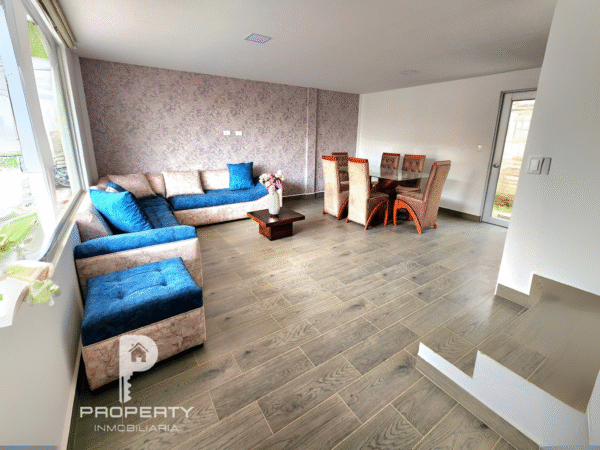 Casas Crédito VIP Puente 3 Valle de los Chillos La Armenia 3 dormitorios 2 parqueaderos jardín patio - Image 2
